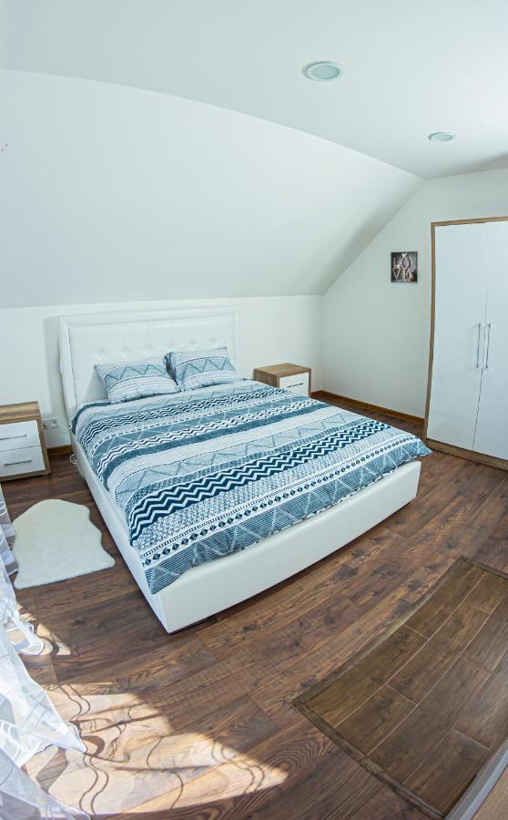 Holiday Home Lisica Žabljak エクステリア 写真