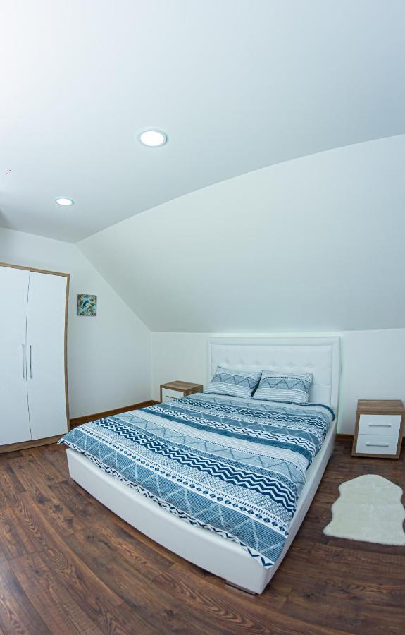 Holiday Home Lisica Žabljak エクステリア 写真